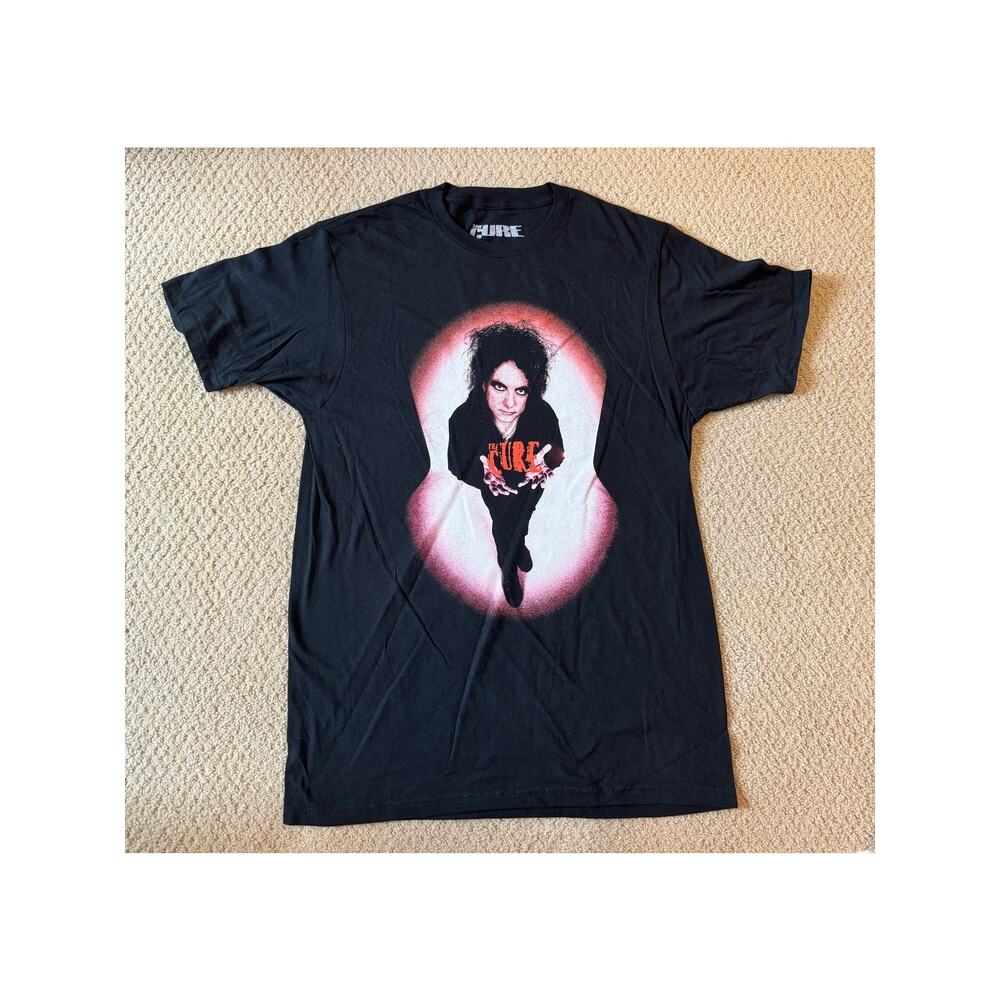 NWOT Hot Topic The Cure Robert Smith Black Tee